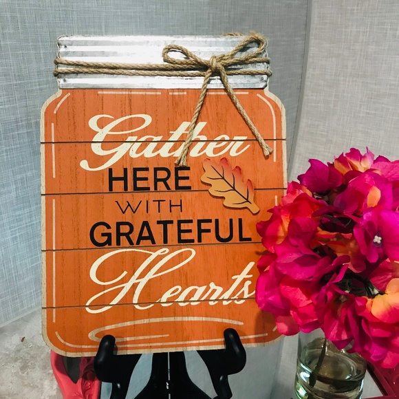 Other - Host Pick!!!! 🆕Fall Sign-NWT